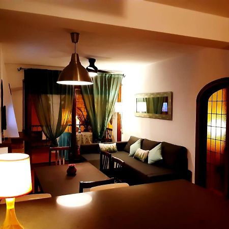 Roda de BaráRoc De San Cayetano 14Bアパートメント エクステリア 写真